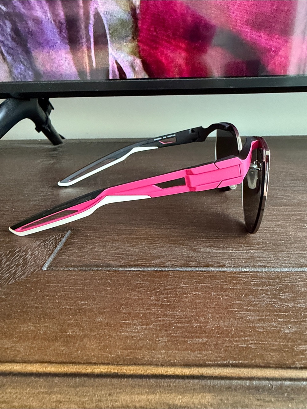 Balenciaga Women’s Sunglasses Black Lenses Pink white arms - Picture 4 of 5